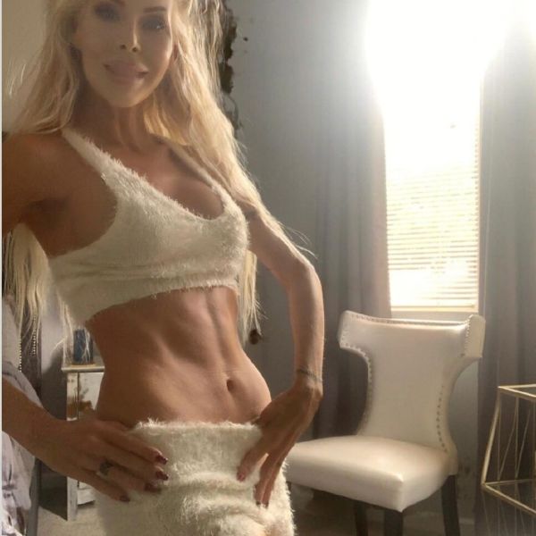 Hello gentleman! My name is Tabitha Stevens and you may recognize me as a famous pornstar with some of the most popular adult companies. I am very excited to make myself available for personal meetings with fans on this trip independently. Your time with me is a memory that will stand in your mind, craving more! I brings to life all the treasures of the perfect girlfriend, without the hassles of a traditional relationship. Im an expert of anal sex and I love it! I'm smart and wickedly sexy. I giving you the freedom to explore, relax, decompress and enjoy with yourself and with your desires. With me you can live the fantasy, feel the romance, or try naughty games...