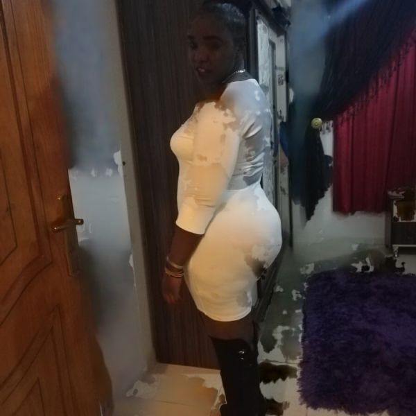 Hello Am available here in Riyadh ready to meet with serious people My rate is 1000 per hour contact me if you agree and ready to meet